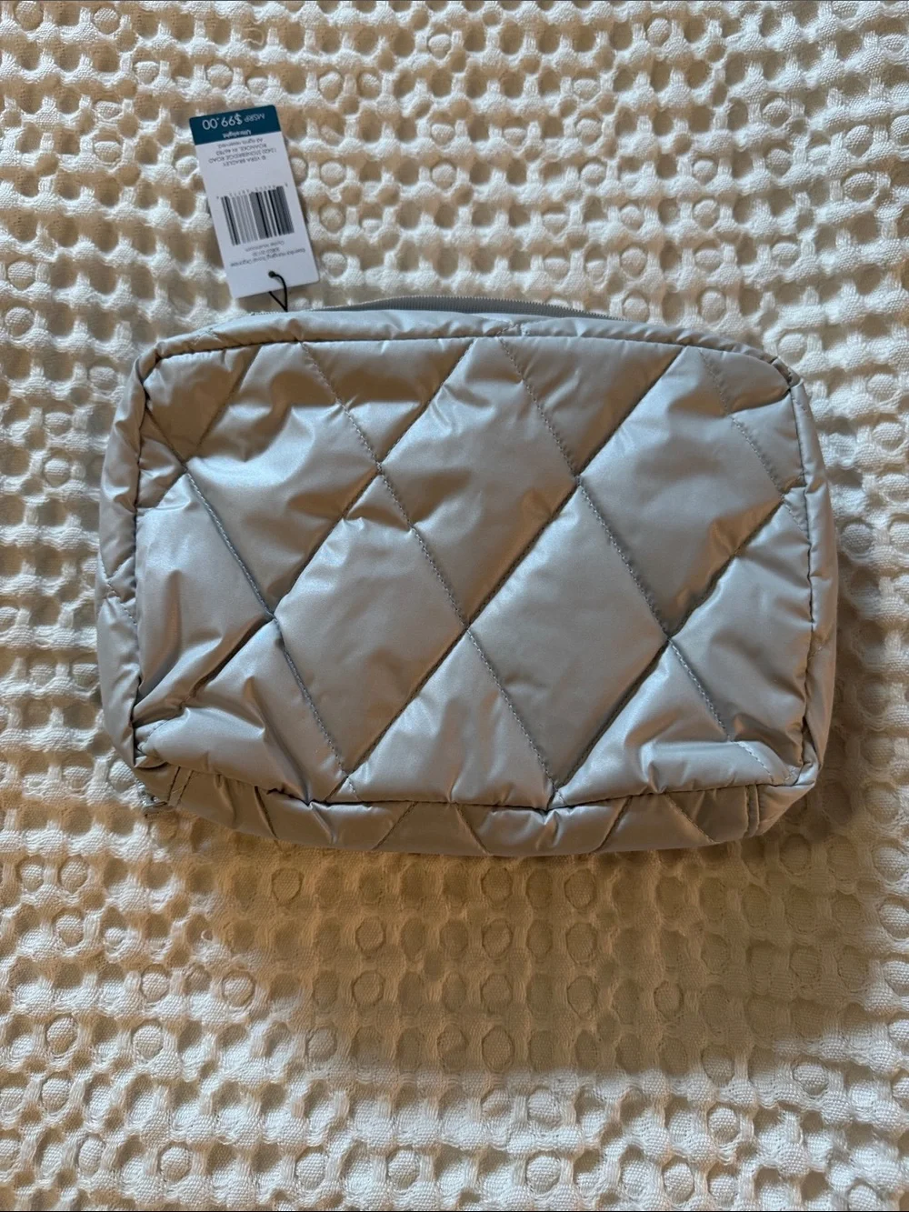 Vera Bradley Light Gray Hanging Travel Toiletry Organizer